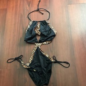 Victoria’s Secret one piece swimsuit